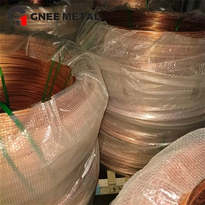 צינור מים נירוסטה או מי נחושת טובים יותר